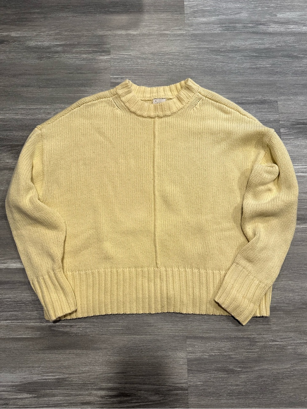 a new day Crew Neck Yellow Sweater Small